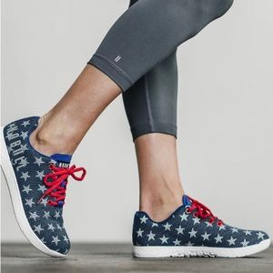 Nobull flag trainers womans 8, Men 6.5